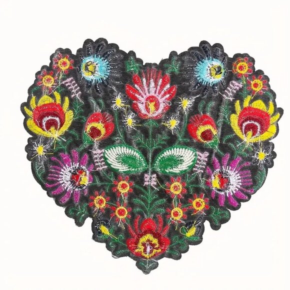 NEW! Large Embroidered Floral Pattern Heart Iron On Patch Folk Boho Colorful - Picture 6 of 11